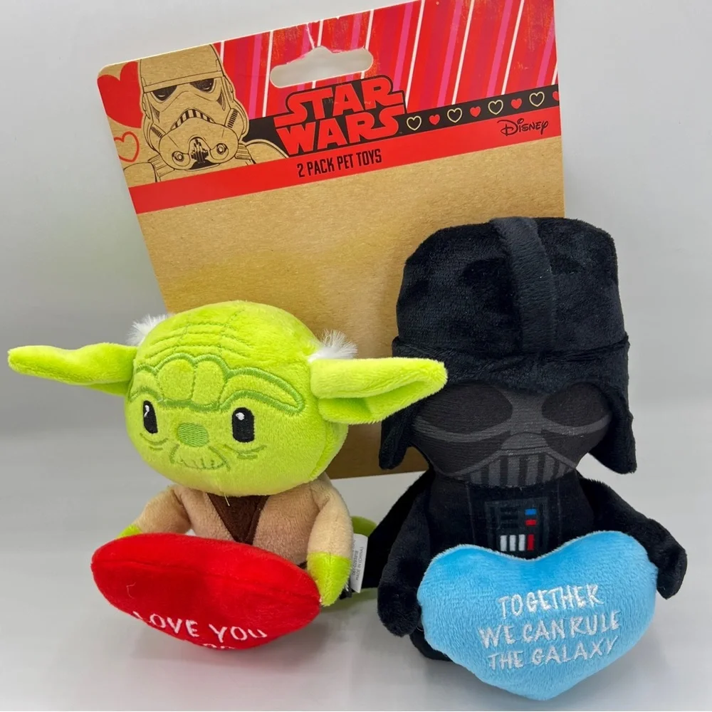 Disney Star Wars Yoda & Darth Vader Valentine Heart 2-Pack Pet Toys Plush